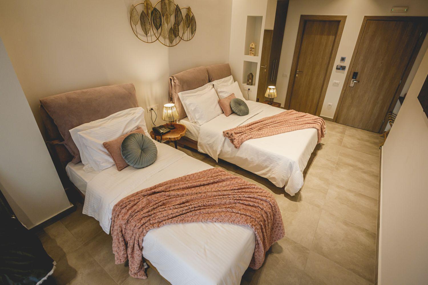 Naias Nemeia Luxury Rooms Nemea ภายนอก รูปภาพ