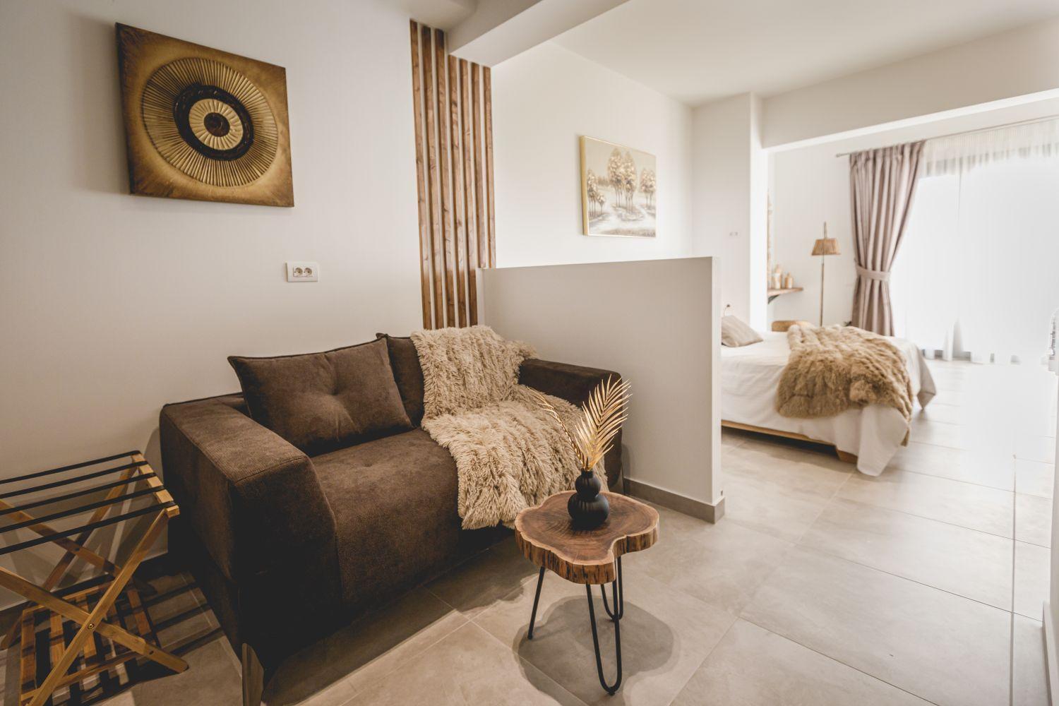 Naias Nemeia Luxury Rooms Nemea ภายนอก รูปภาพ